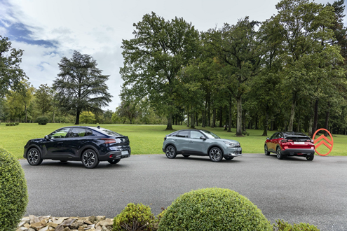 Novos C4 e C4 X proporcionam um conforto distinto - Ambos irão chegar aos concessionários no início de 2025