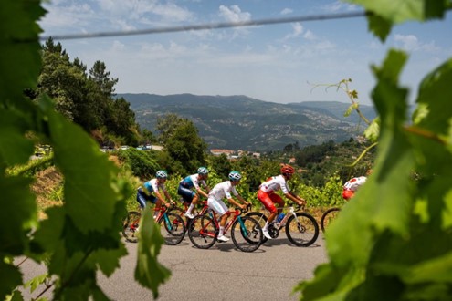 Grande Prémio Douro Internacional e 20.ª volta a Portugal de Juniores animam o final de agosto