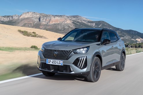 Em novembro a Stellantis liderou o mercado português total e 100% elétrico - Comercializou no último mês 4.399 veículos