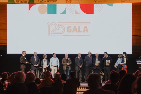 Federação Portuguesa de Ciclismo homenageia personalidades e instituições na Gala dos seus 125 anos