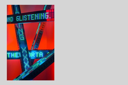 Abertura da exposição WRONG ANSWERS de Jenny Holzer - Museu e Biblioteca de Serralves de 18 junho a 1 novembro de 2026