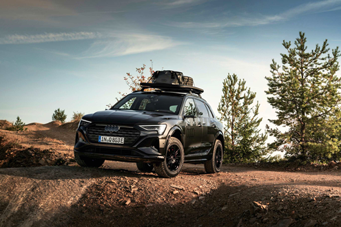 Audi Q8 E-TRON Edition Dakar - Apto para estrada e para todo-o-terreno