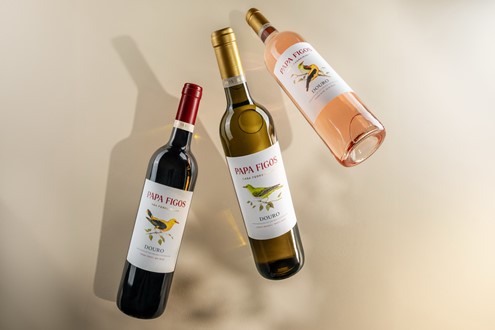 O novo voo de Papa Figos - Ícone do douro renova a imagem e afirma a  identidade de uma marca líder  