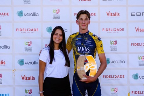 Dimas Mota assume a liderança da Volta a Portugal de Juniores após a vitória de Loek Hovers no contrarrelógio