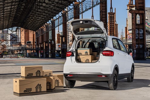 Leapmotor lança o T03 comercial: uma nova solução elétrica para a mobilidade profissional urbana