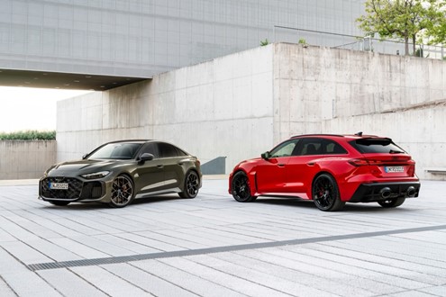 O verdadeiro híbrido desportivo: Audi RS 5 já disponível em Portugal - O primeiro híbrido plug-in de alta performance com 470 kW (639 cv) de potência combinada e sistema de tração integral quattro 