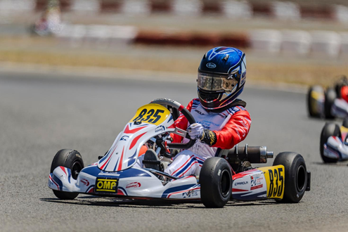 Vicente Capela conquista pódio na Academia de Karting da Fórmula 1 em Abu Dhabi - Piloto de Beja, de apenas 11 anos, destaca-se com 3.º lugar em Al Forsan