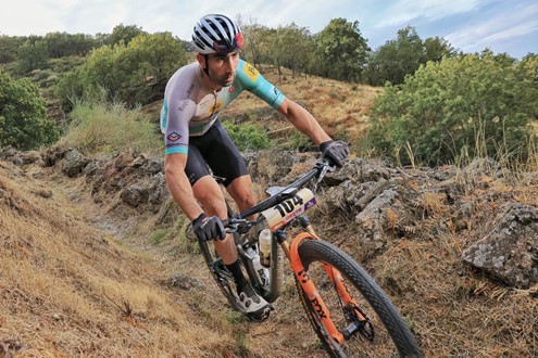  José Dias dominou com mestria a prova internacional de BTT "Picota Bike Race Scott by Orquín" - Prova realizada no Vale do Jerte (Extremadura)