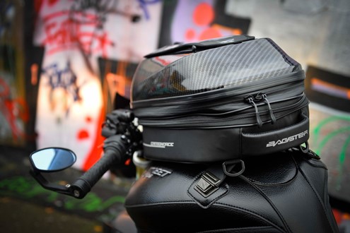 Acerbis compra Bagster