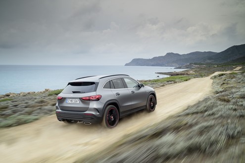 Novo Mercedes-Benz GLA 2020: mais caráter, mais espaço, mais segurança - Disponível a partir de 2020