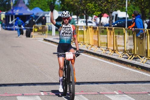 Ana Santos e Roberto Ferreira festejam em Abrantes