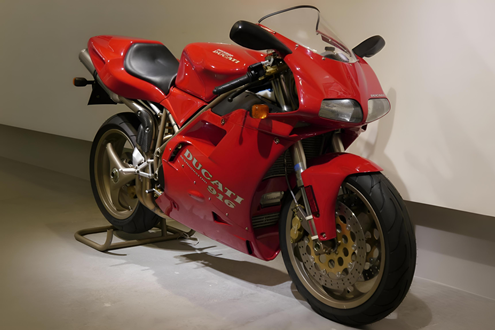 Ducati 916: o ícone que salvou uma marca e redefiniu o desenho das sportbikes