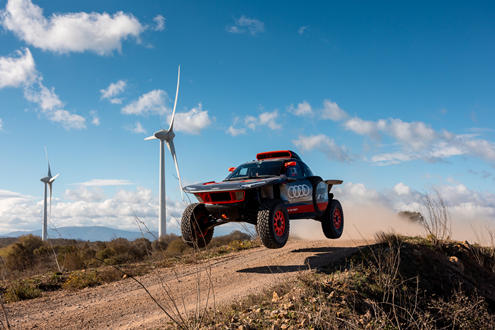 Audi RS Q E-TRON para 2024 com diversas melhorias - Marca com 3 duplas: Mattias Ekström/Emil Bergkvist, Stéphane Peterhansel/Edouard Boulanger e Carlos Sainz/Lucas Cruz