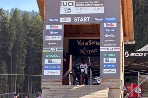 João Baptista alcança resultado encorajador no Mundial de Downhill