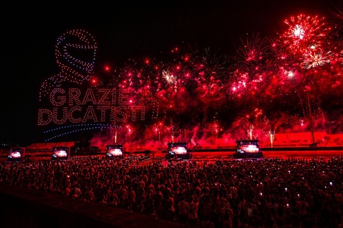 Cem Anos, Uma Lenda: A World Ducati Week que Bateu Todos os Recordes em Misano