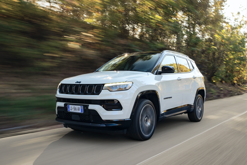 Novo Jeep® Compass MY24 já disponível - Uma gama totalmente nova, mais simples e eficiente