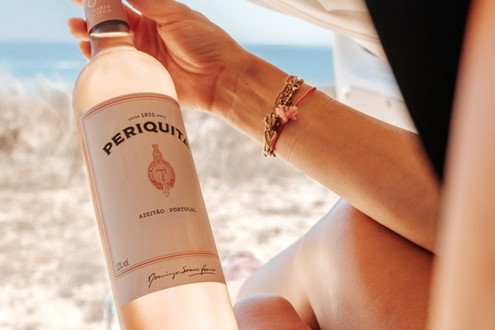 José Maria da Fonseca apresenta sugestões de vinhos para um verão cheio de sabor e momentos inesquecíveis
