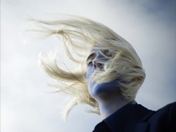 Marinho lança novo single "I Give Up and It's Ok"