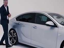 Opel Insignia Grand Sport Design Walk Around