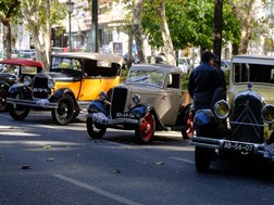 Parada de Automóveis Antigos na Avenida da Liberdade