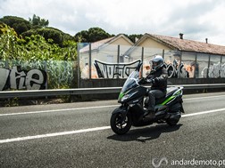 A J300 em movimento!