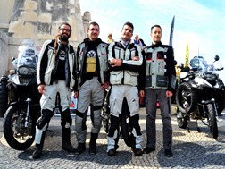 Lisboa-Pequim-Lisboa de moto em sessenta dias