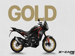 Moto Morini revela a versão especial X-Cape 700 Gold Edition