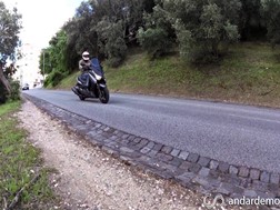 Comparativo J300, Forza 300, X-Max 250 e X-Max 400 - em revista