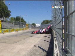 Acidente brutal no GP de Houston