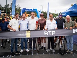 Volta a Portugal em Bicicleta em dia de descanso: quase 700 quilómetros cumpridos e tudo em aberto na geral