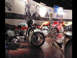 Triumph inaugura Visitor Centre na Inglaterra