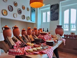 Almoço dos Ganhões: a resposta alentejana ao frio serve-se aos domingos no Forno da Telha - Cozido de Grão servido em panelas de barro, mesa de entradas e sobremesas de partilha 