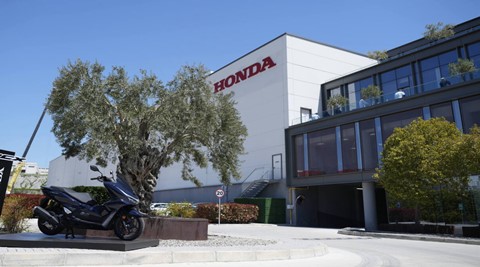 Honda abre nova fábrica de produção de motos na Turquia - Nova unidade da Honda em Aliağa, Izmir, é a 38.ª fábrica do maior fabricante mundial de motos