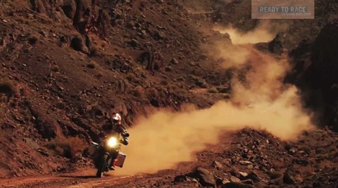 2013 KTM 1190 Adventure R action vídeo oficial