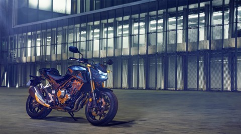 Honda CB500 F de 2022  - A pequena Streetfighter melhora o desempenho e apresenta cores novas