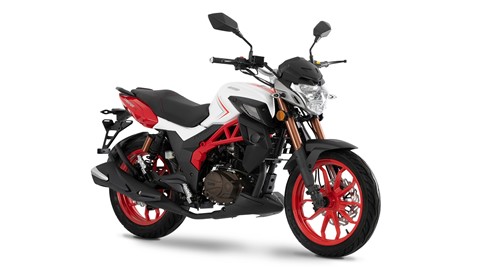 UM XTREET 125