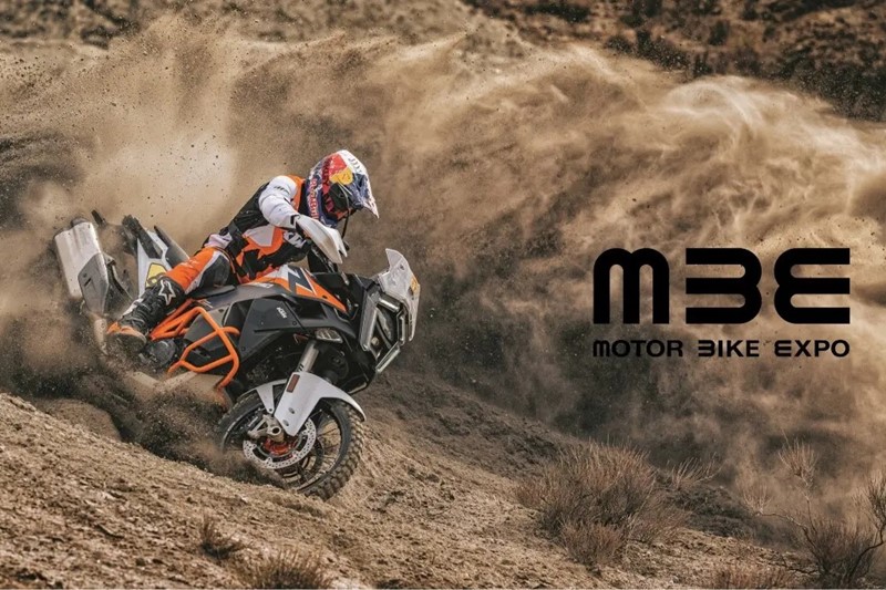 KTM leva ofensiva "Ready to Race" ao Motor Bike Expo 2026: Gama 1390 e 990 em destaque em Verona