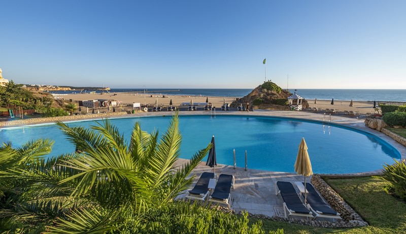 Hotel Algarve Casino com localiza    o privilegiada para grandes