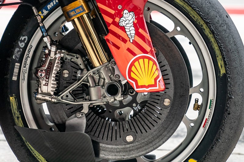 A ciência da travagem: como a Brembo domina o Paddock de MotoGP