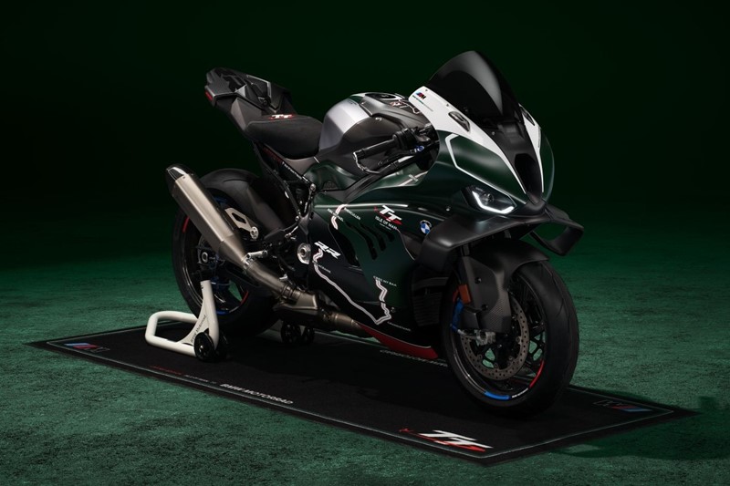 BMW M 1000 RR TT Edition