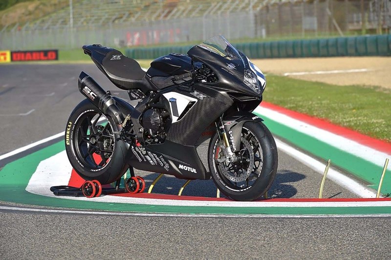 【2511】✨美品✨MV AGUSTA REPARTO CORSE ジャージ MVアグスタが958万円のSERIE OROからBRUTALEのASSENにSUPERVELOCE 98の