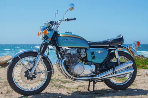 Honda JS-4 CB750 Limited 青 Protótipo raro da Honda CB750 de 1968 atinge valor recorde em