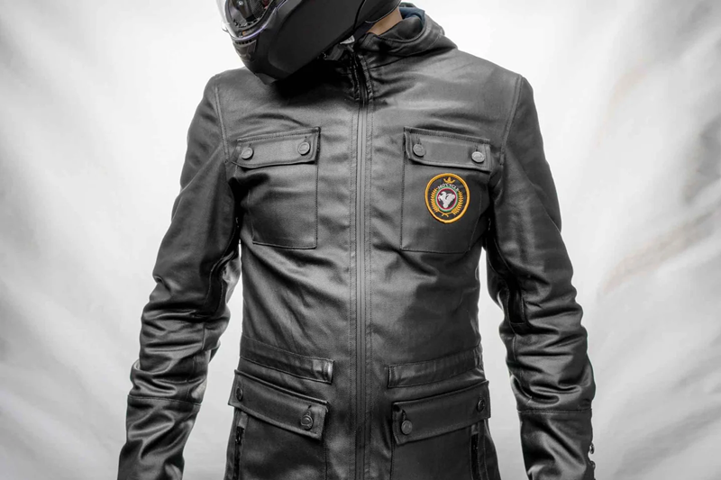 Mo'cycle lança as primeiras calças de aventura com airbag integrado