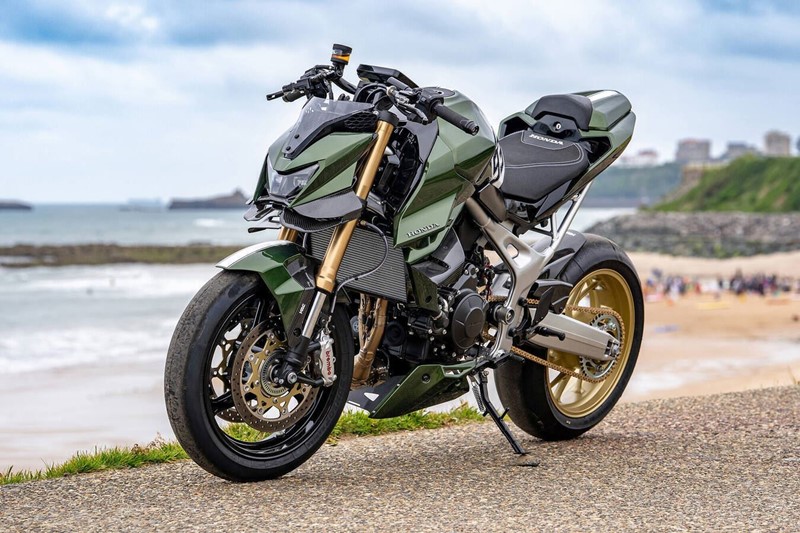 Concurso Europeu Honda Customs - Mugen na linha da frente, vote nela para ganhar