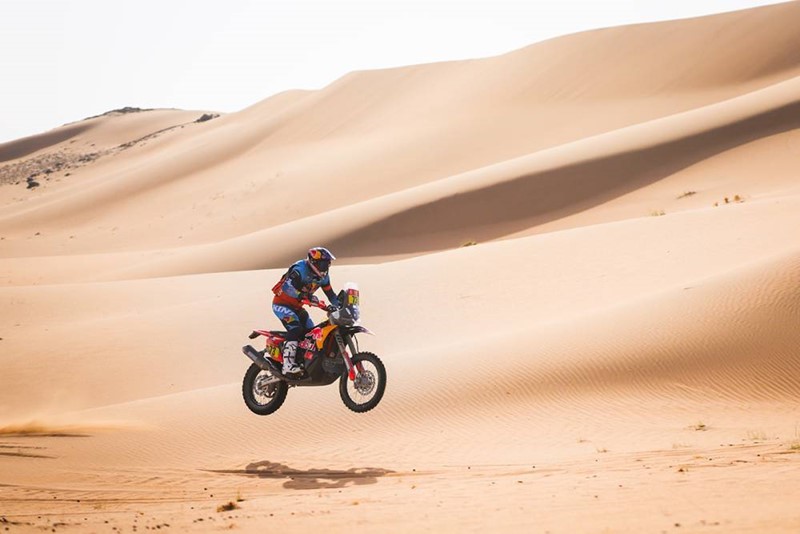 Rali Dakar 2026: etapa 7, Sanders reforça liderança e Pedro Pinheiro abandona