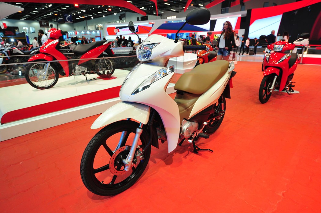 Reformulada, Honda Biz 125 ganhou até painel digital