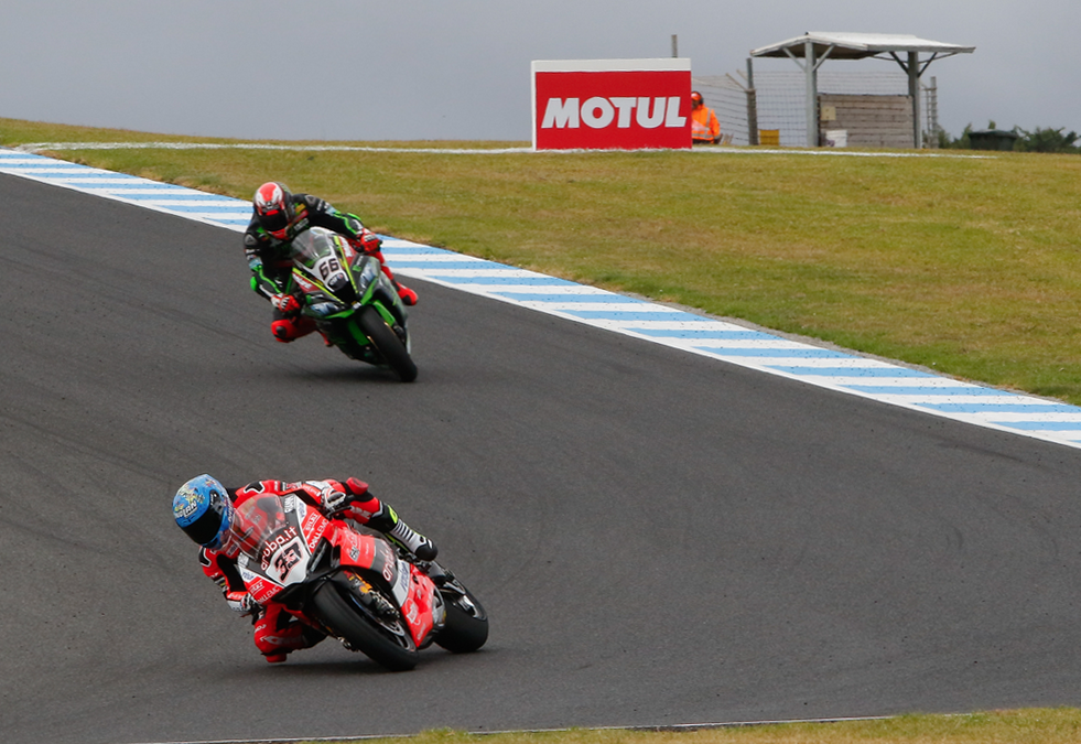 Melandri veio de trás para bater Sykes e todos os outros