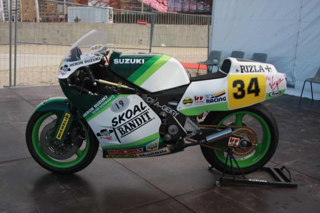 A RGV experimental da Ciba-Geigy, com quadro compósito, chegou a ser pilotada por Schwantz