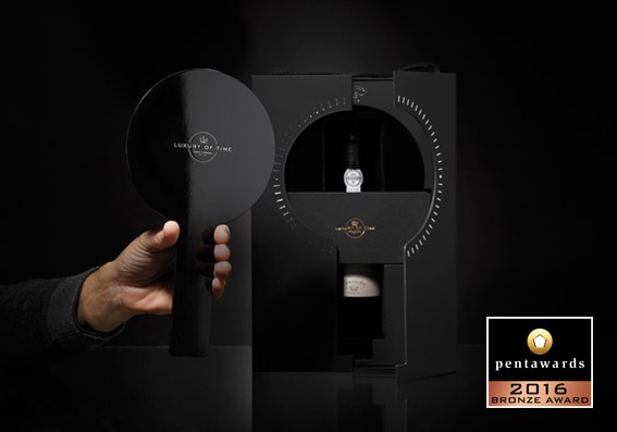 Porto Ferreira "Gift pack - Waterloo Vintage 1815”  ©Omdesign