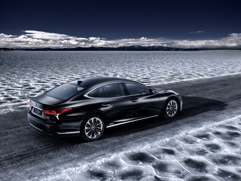 Lexus LS 500h
